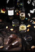 Cargar imagen en el visor de la galería, Caviaroli Vino Fino Tio Pepe - 50 g