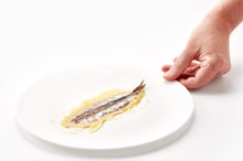 Cargar imagen en el visor de la galería, Salsa de Oliva Verde Líquida - by Caviaroli - 500 ml