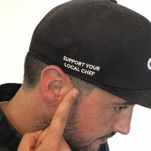 Cargar imagen en el visor de la galería, Caviaroli - Gorra Oído. - Color Negro - Unisex