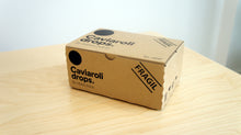 Cargar imagen en el visor de la galería, Caja 6ud - Caviaroli Drops by Albert Adrià - Oliva Picante 12pz
